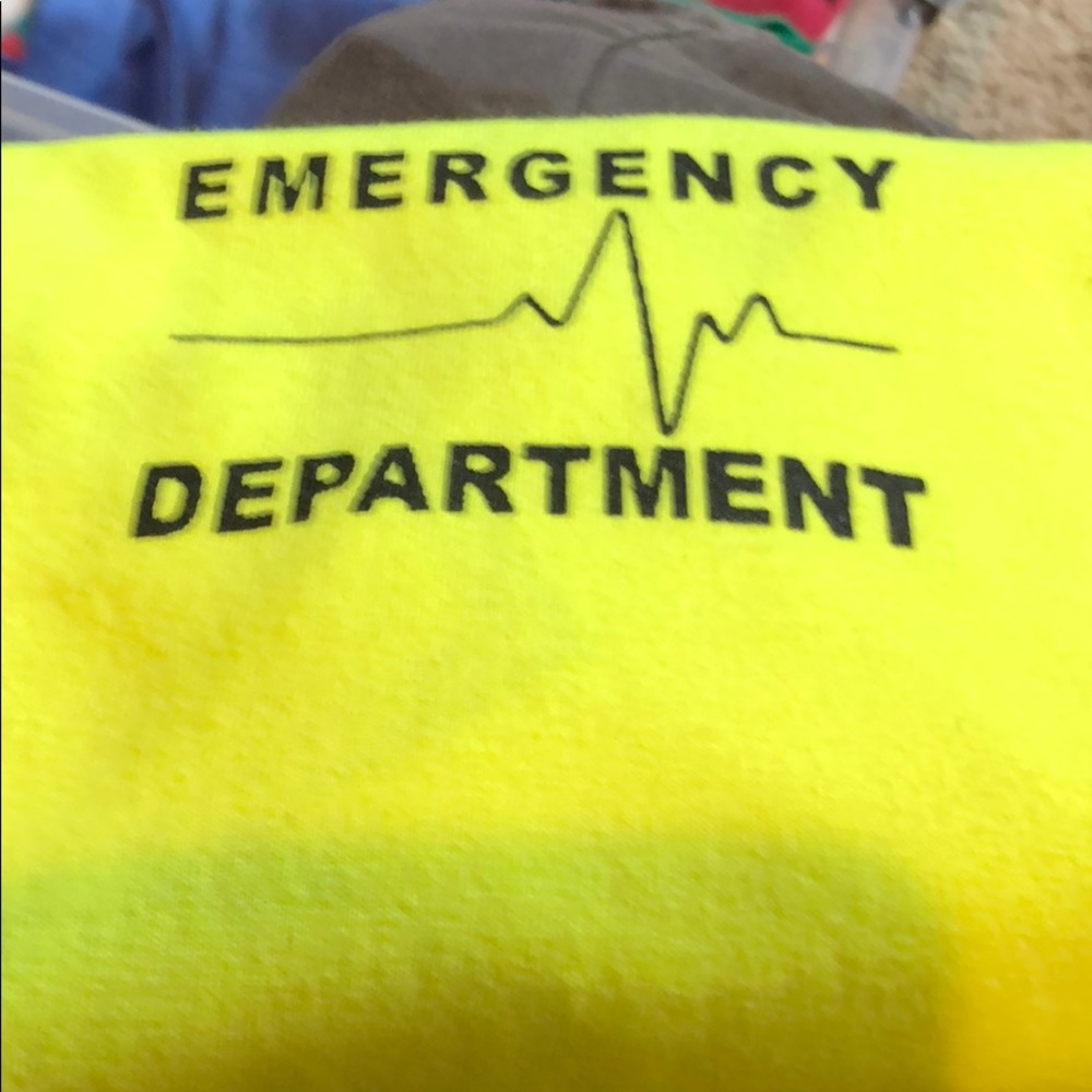 T-shit ER